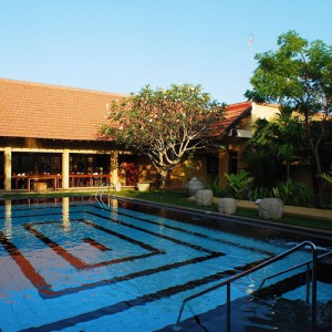 Jetwing-Ayurveda-Pavilions-id90-cabin-crew2