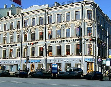 945_Nevsky_Central_Hotel_crewconnected