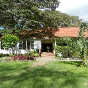 lake_naivasha_cabin_crew_crew_connected_15
