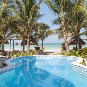 Crewconnected_Myidtravel_Airline_Staff_Travel_Aircrew-Mexico_Flight_Deck_Holbox_11