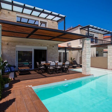 sunny villas exclusive
