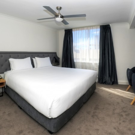 Bedroom-Pensione-Hotel-Perth-cabin-crew-staff-jobs-id90-crewconnected