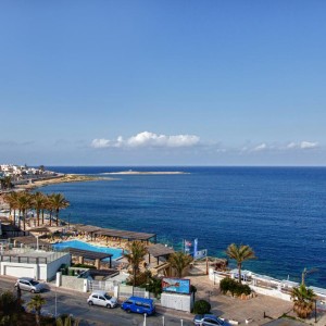 Airline_Flight_Deck_Crew_Myidtravel_Holiday_Malta_Crewconnected_3