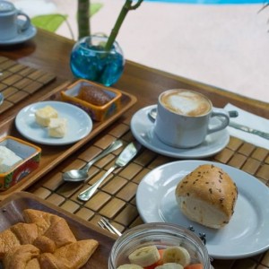 Crewconnected_Myidtravel_Airline_Staff_Offer_Interline-Mexico_Flight_Deck_16