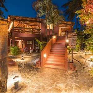 Flight_Deck_Airline_Staff_Myidtravel_crewconnected_2