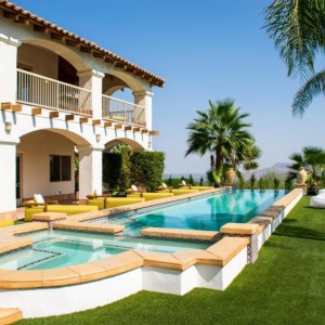 Kempa Villa_California_Airline_Staff_Crewconnected_2