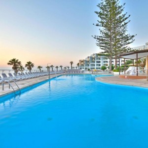 DoubleTree by Hilton Malta_Crewconnected_1