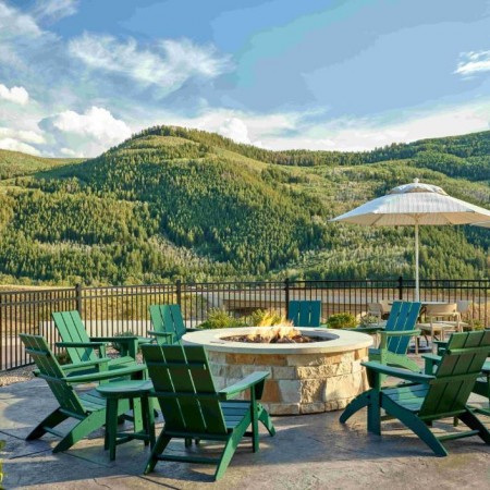 A_TownePlace Suites Avon Vail Valley_crewconnected_22