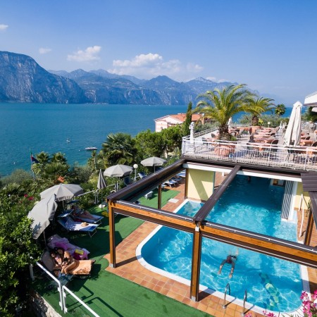 Airline_Holiday_Italy_Crewconnected_1